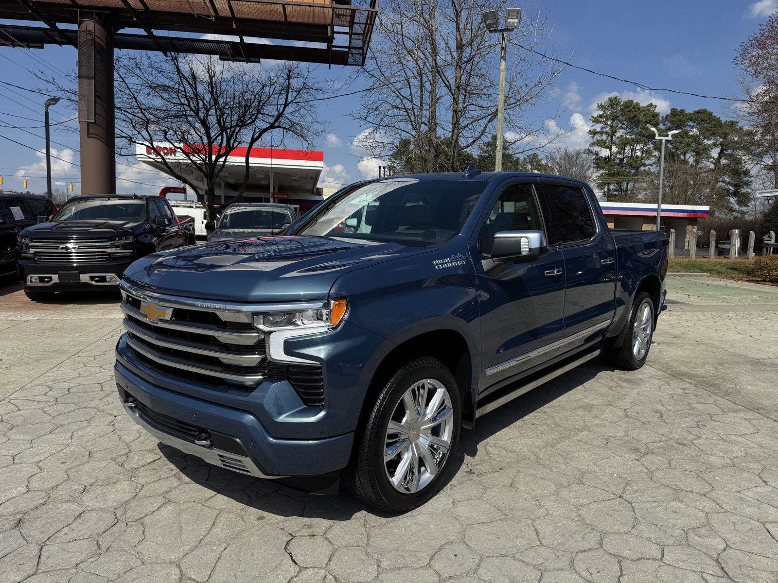 Used 2024 Chevrolet Silverado 1500 High Country image 10