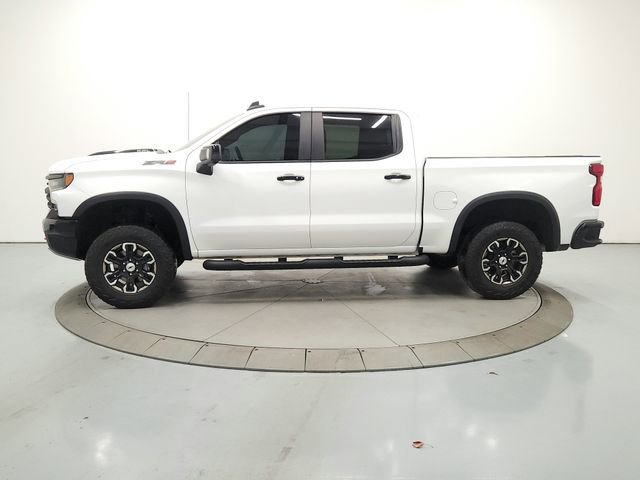 Used 2023 Chevrolet Silverado 1500 ZR2 w/ Technology Package AWD/4WD image 4