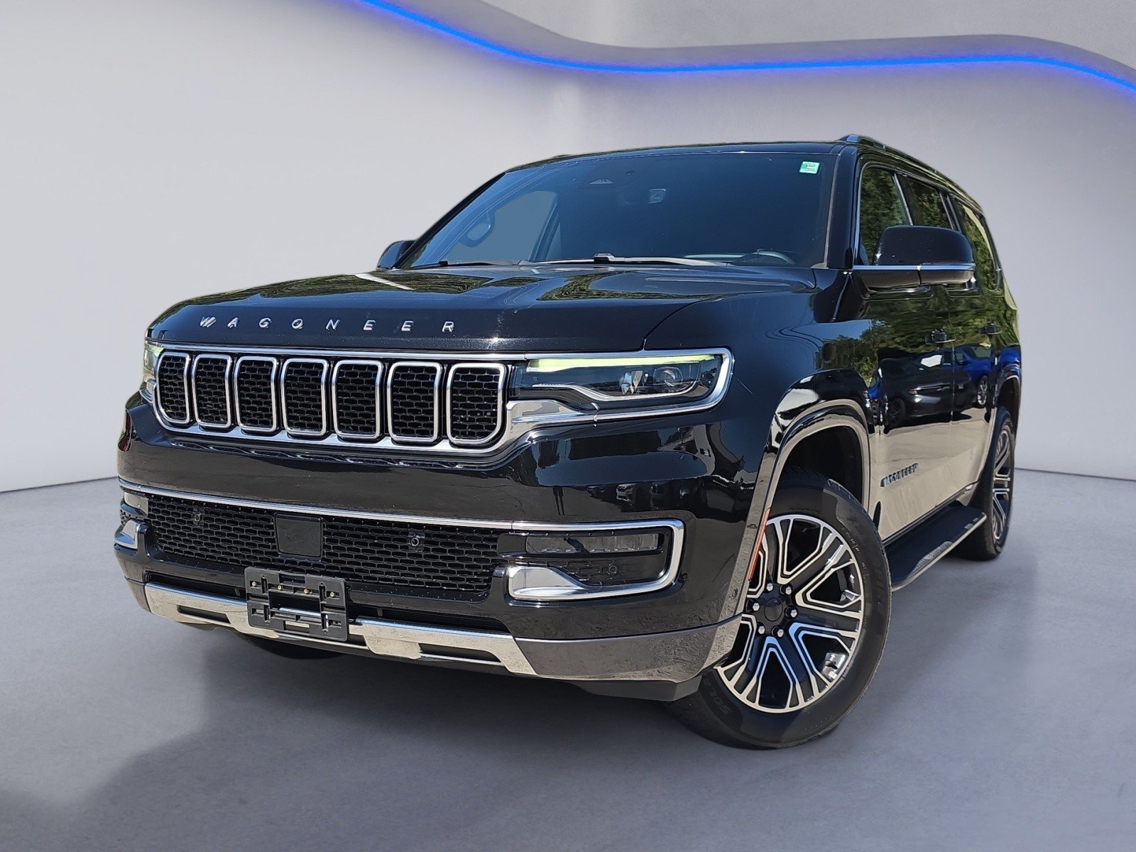 Used 2022 Jeep Wagoneer Series III AWD/4WD image 2