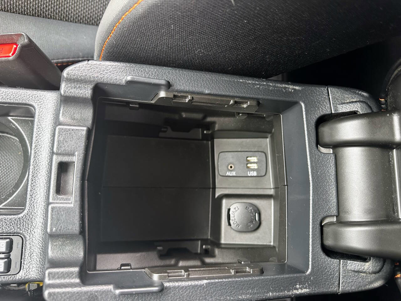 Used 2016 Subaru Crosstrek 2.0i Premium image 39