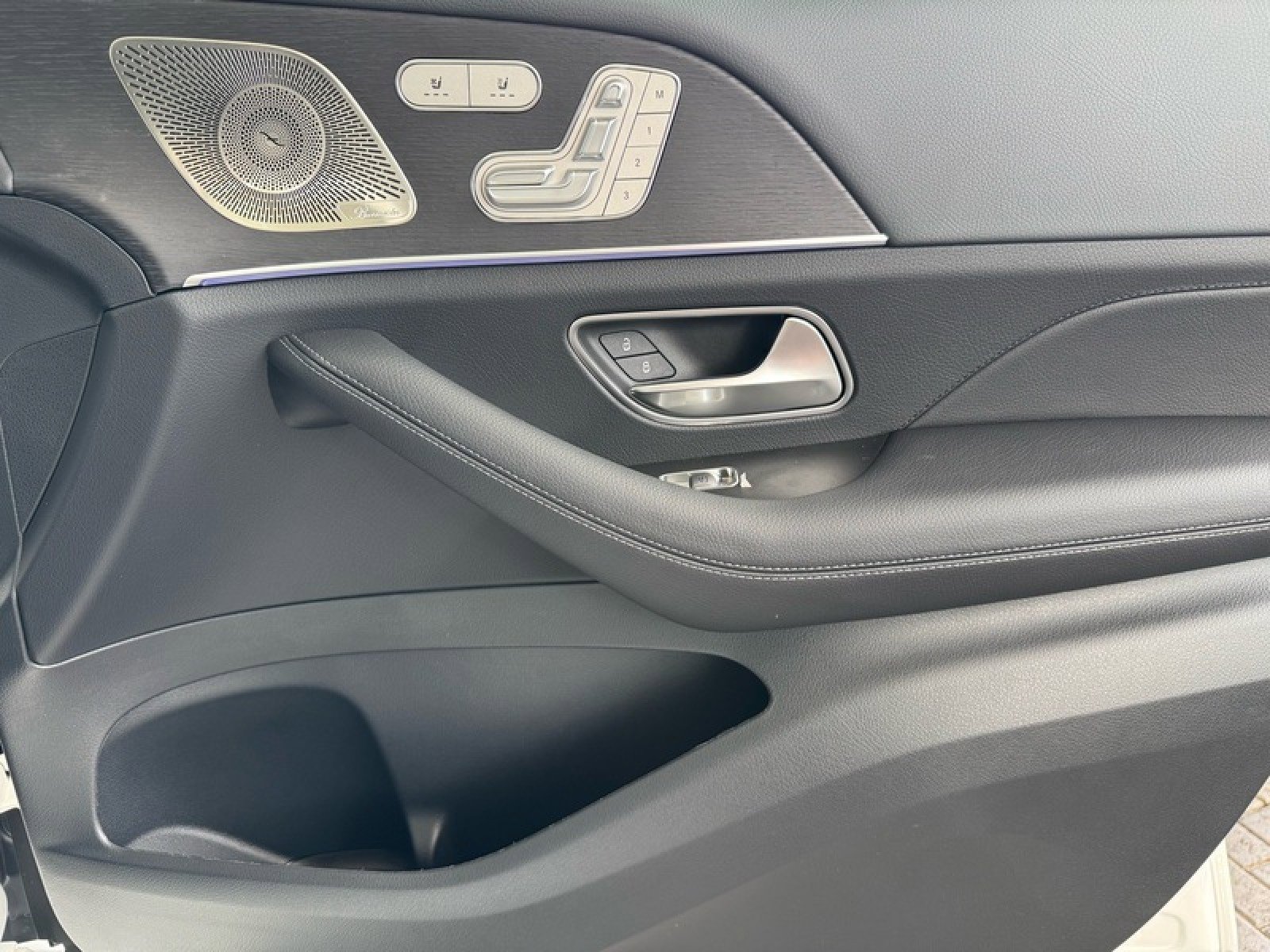 New 2026 Mercedes-Benz GLE 580 4MATIC image 23