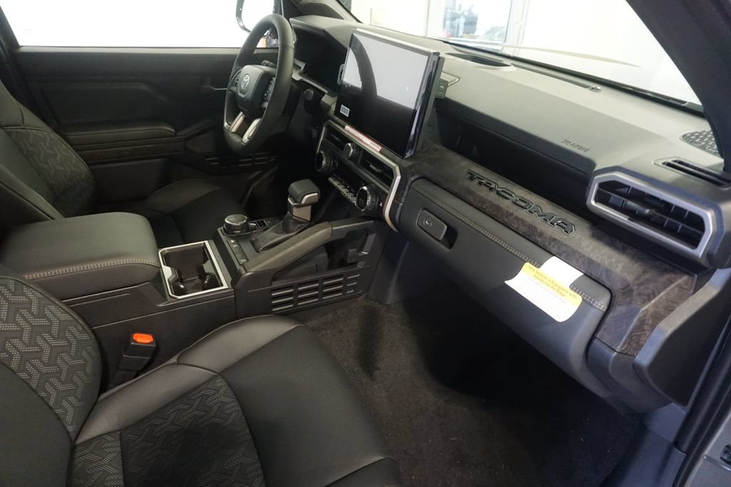 New 2026 Toyota Tacoma Limited AWD/4WD image 26