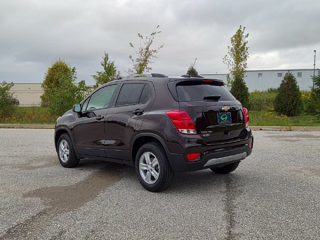 Certified 2022 Chevrolet Trax LT w/ LT Convenience Package AWD/4WD image 7