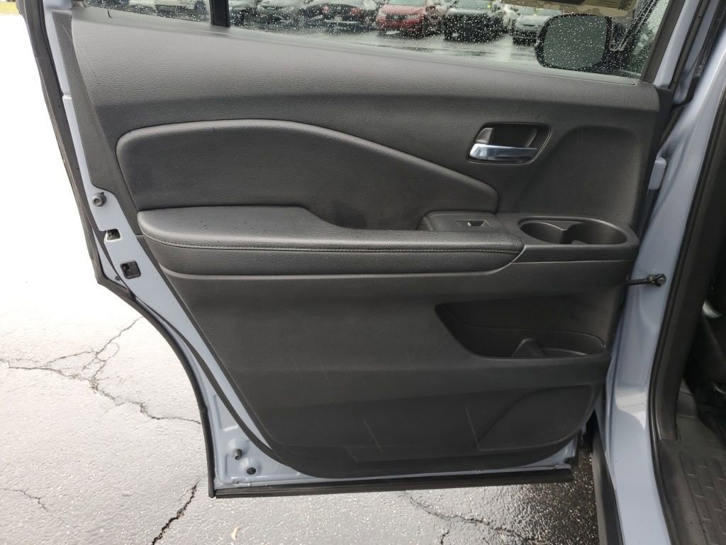 Used 2022 Honda Pilot Sport image 23