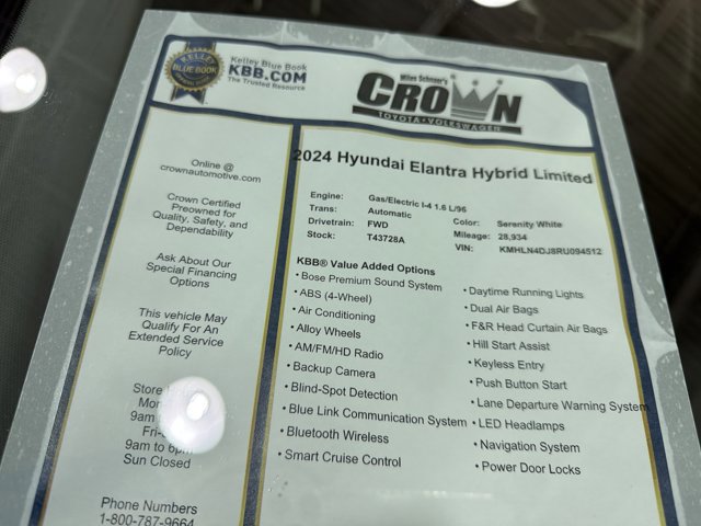 Used 2024 Hyundai Elantra Limited image 40