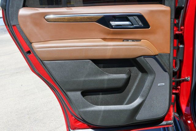 New 2026 Chevrolet Tahoe High Country image 17