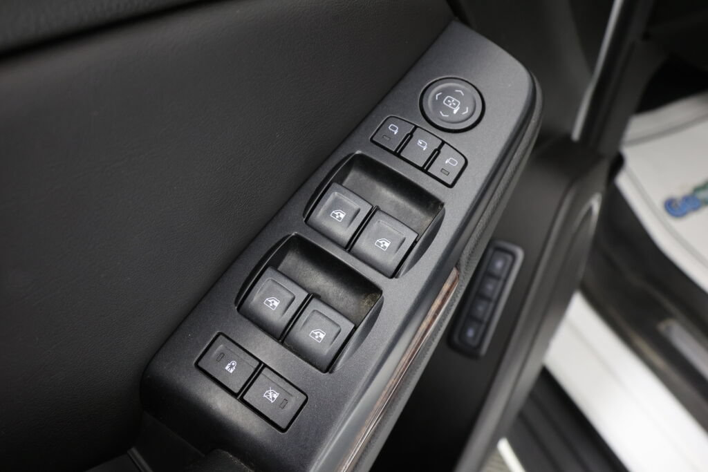 Used 2019 GMC Yukon SLT AWD/4WD image 31