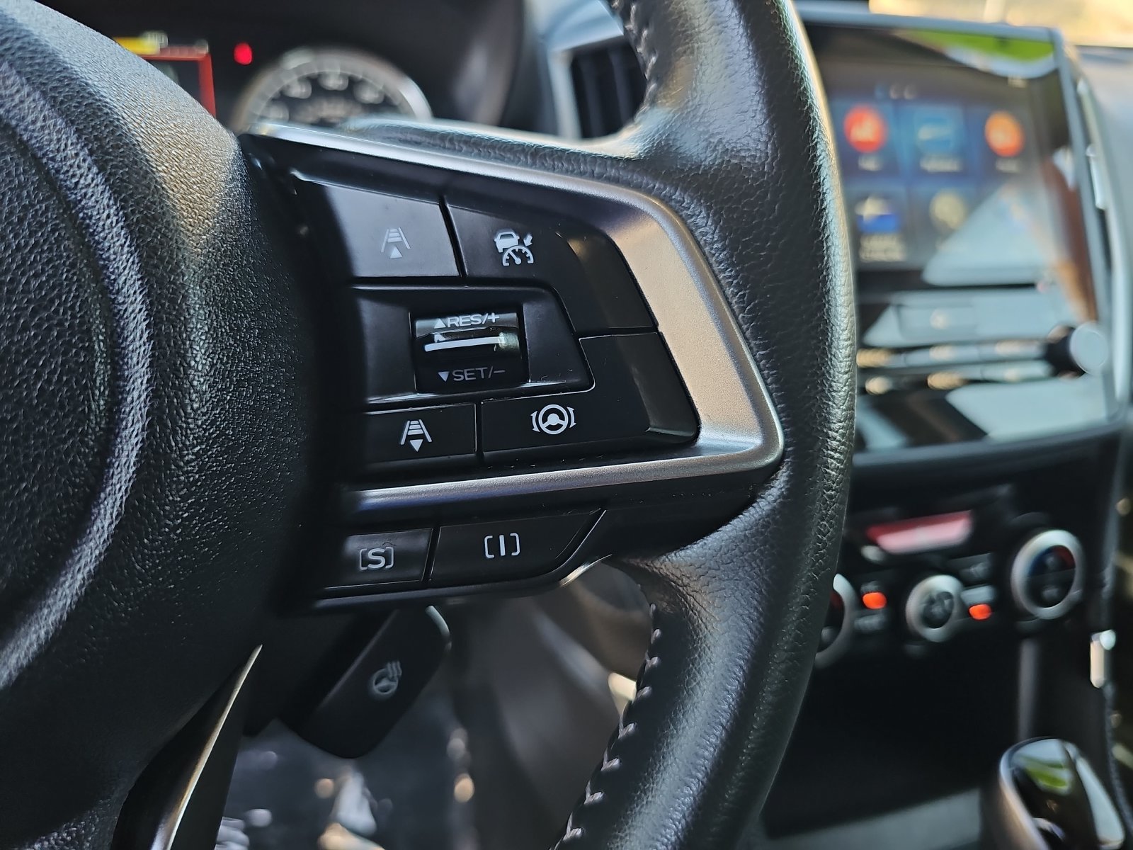 Certified 2023 Subaru Forester Touring AWD/4WD image 18