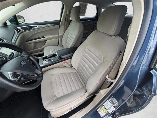 Used 2019 Ford Fusion SE image 19