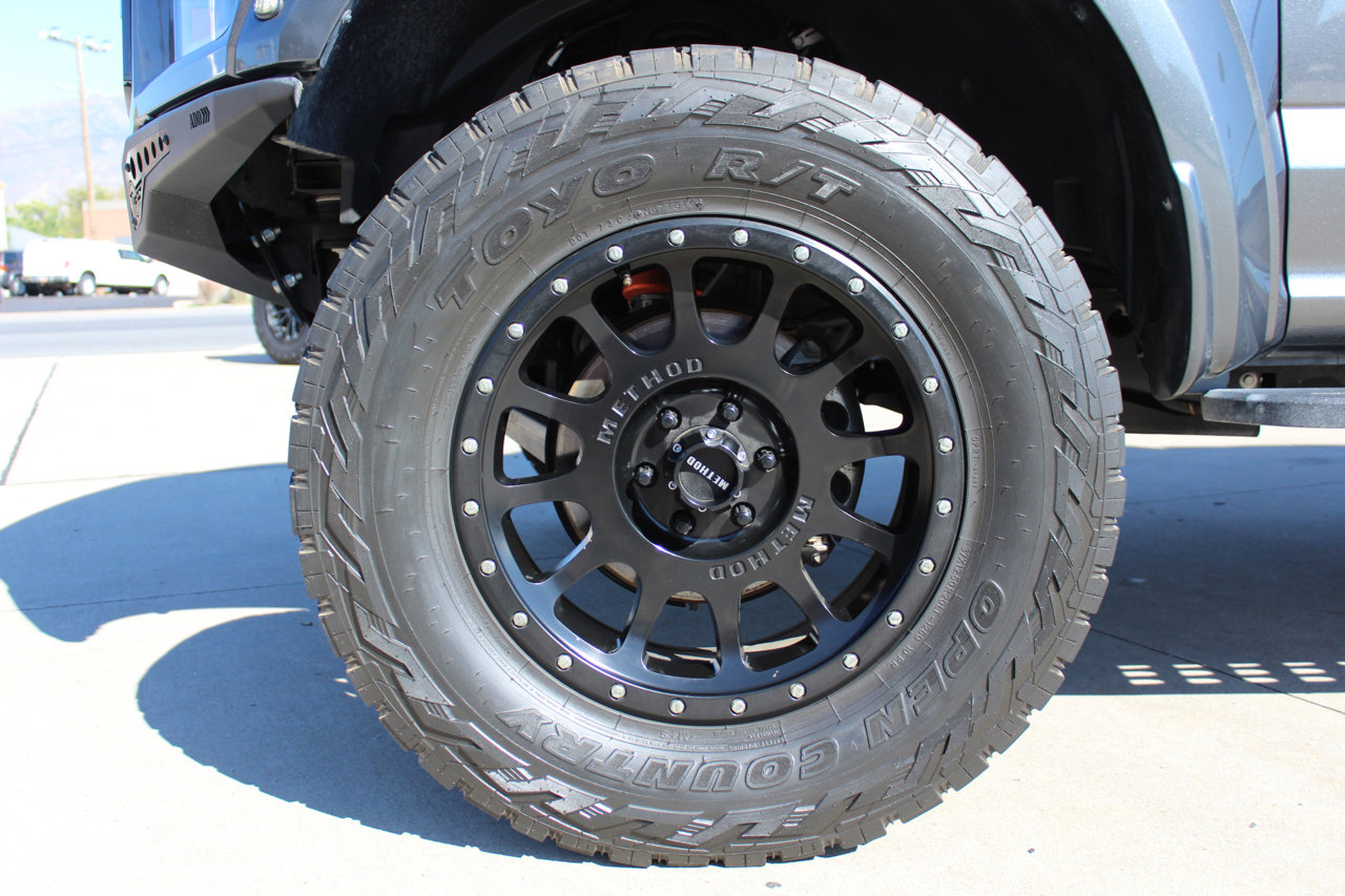 Used 2019 Ford F150 Raptor w/ Equipment Group 802A Luxury image 37