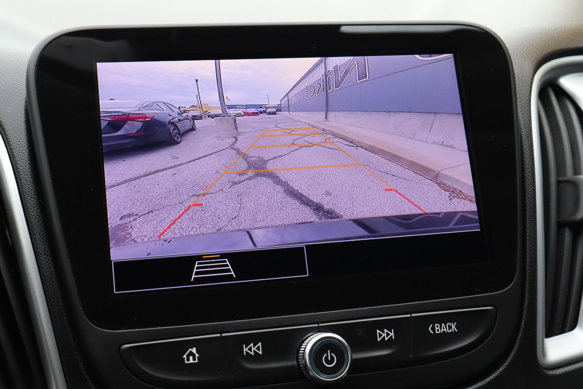 Used 2023 Chevrolet Malibu LT image 12