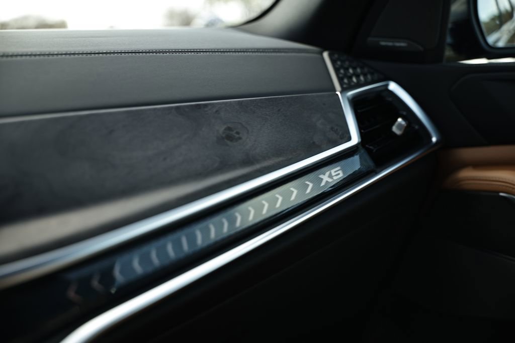 New 2026 BMW X5 xDrive40i w/ M Sport Package image 42