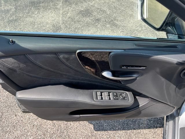 Used 2021 Lexus LS 500h AWD image 12