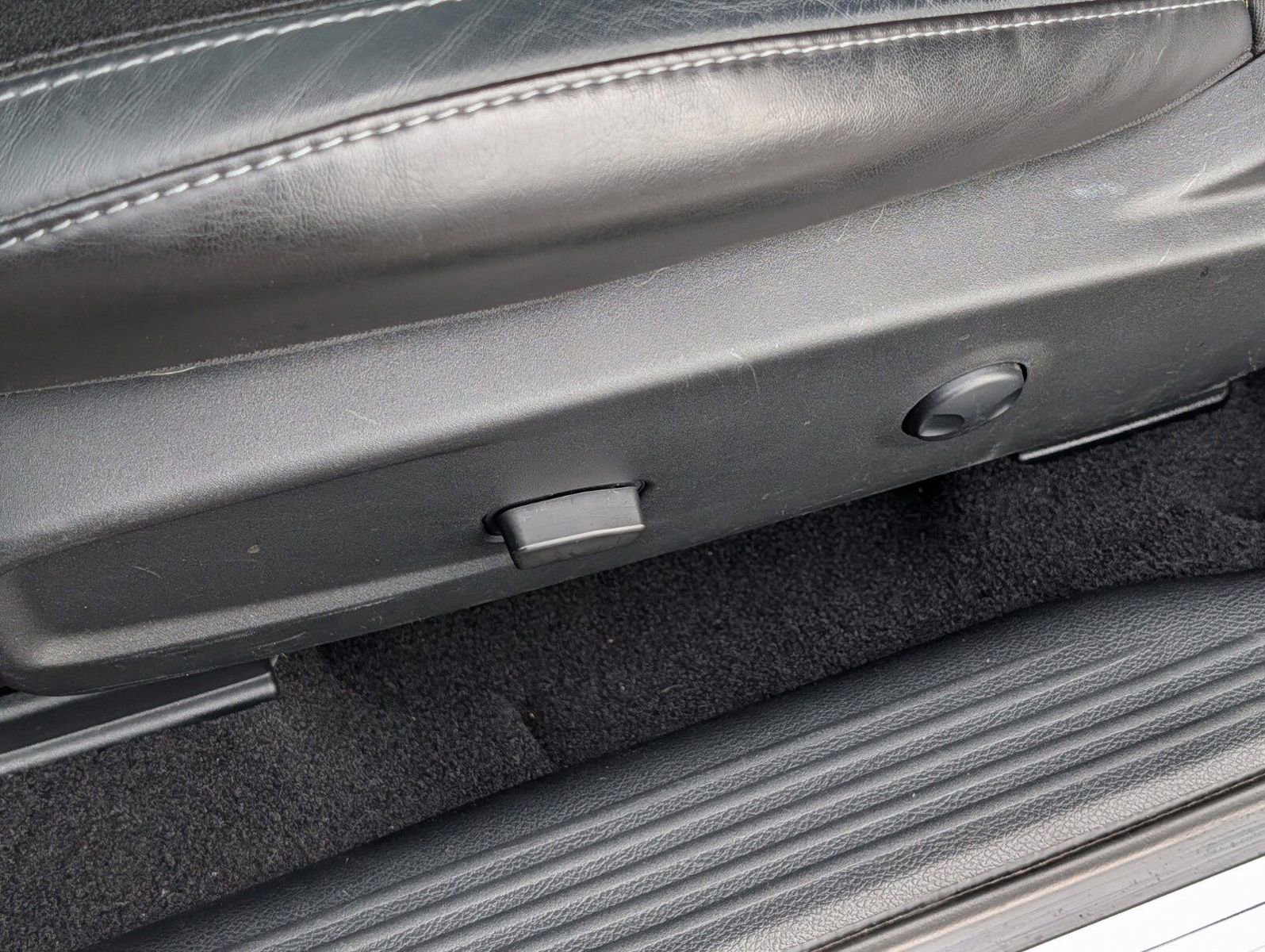 Used 2022 Dodge Challenger R/T Scat Pack w/ Shaker Package image 27