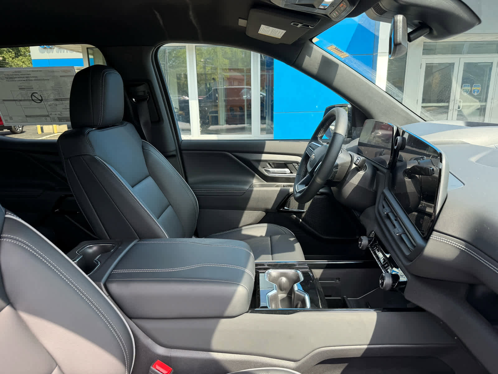 New 2026 Chevrolet Silverado EV LT image 33