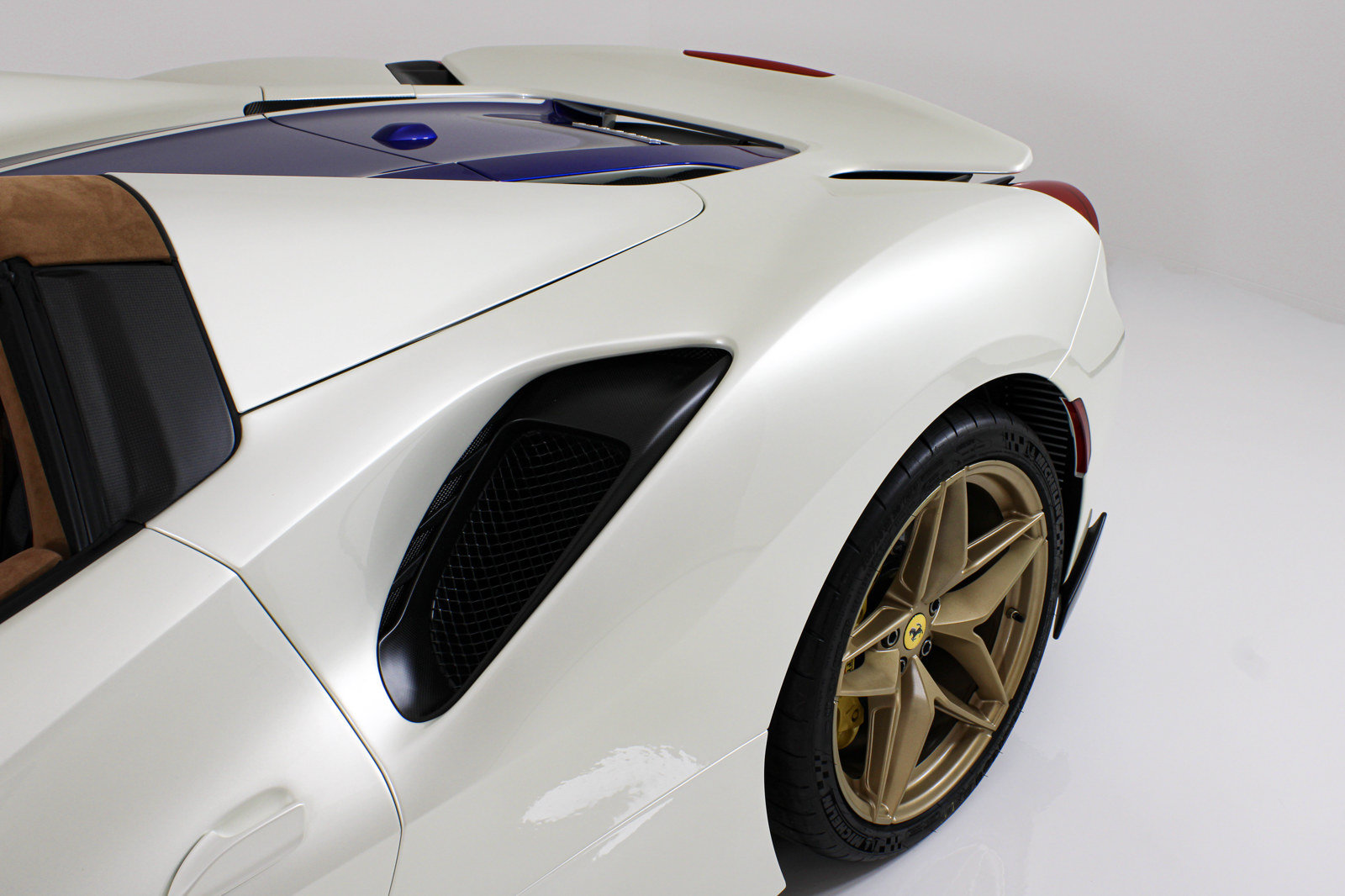 Certified 2020 Ferrari 488 Pista Spider RWD image 12