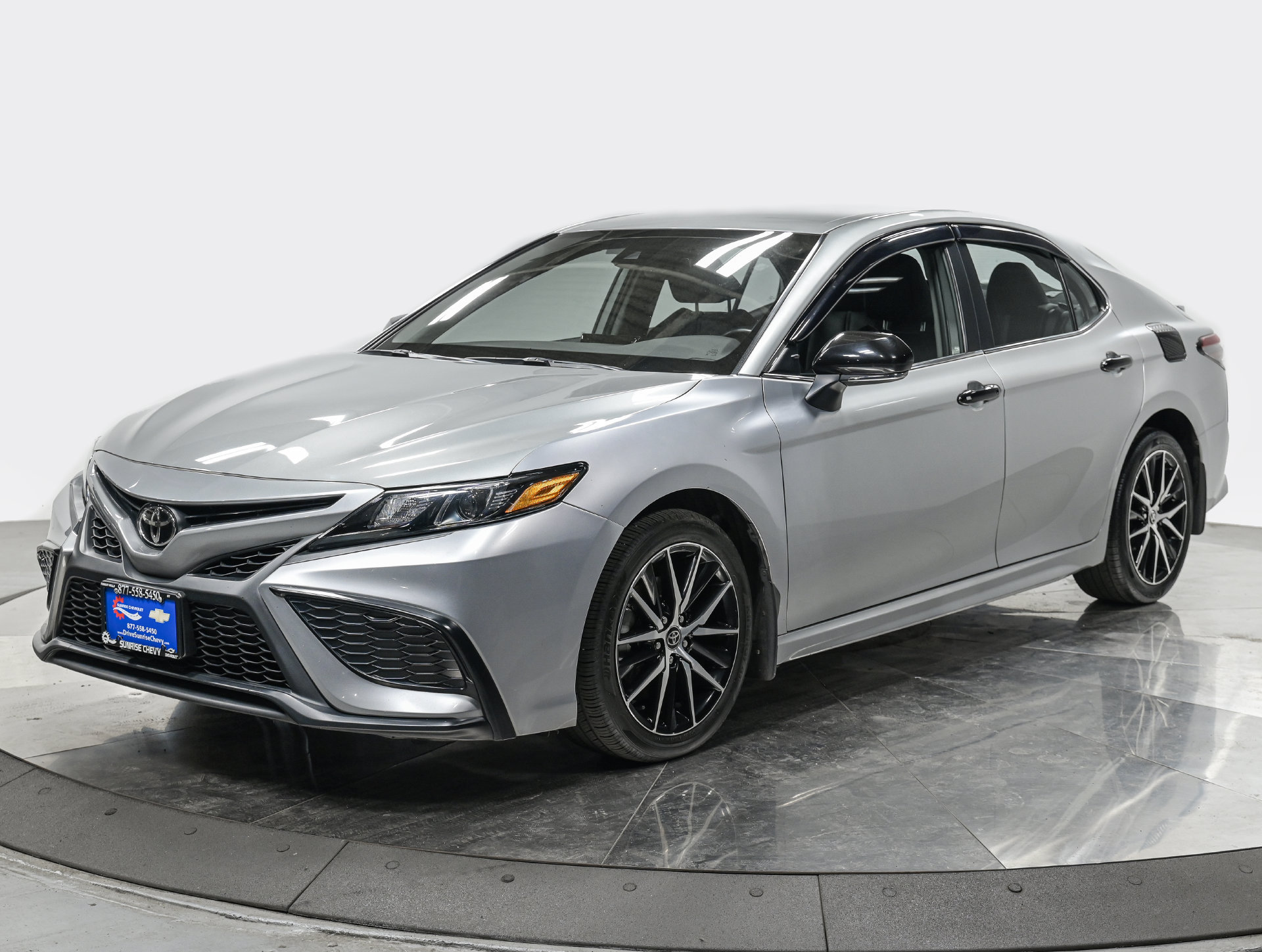 Used 2023 Toyota Camry SE w/ Convenience Package
