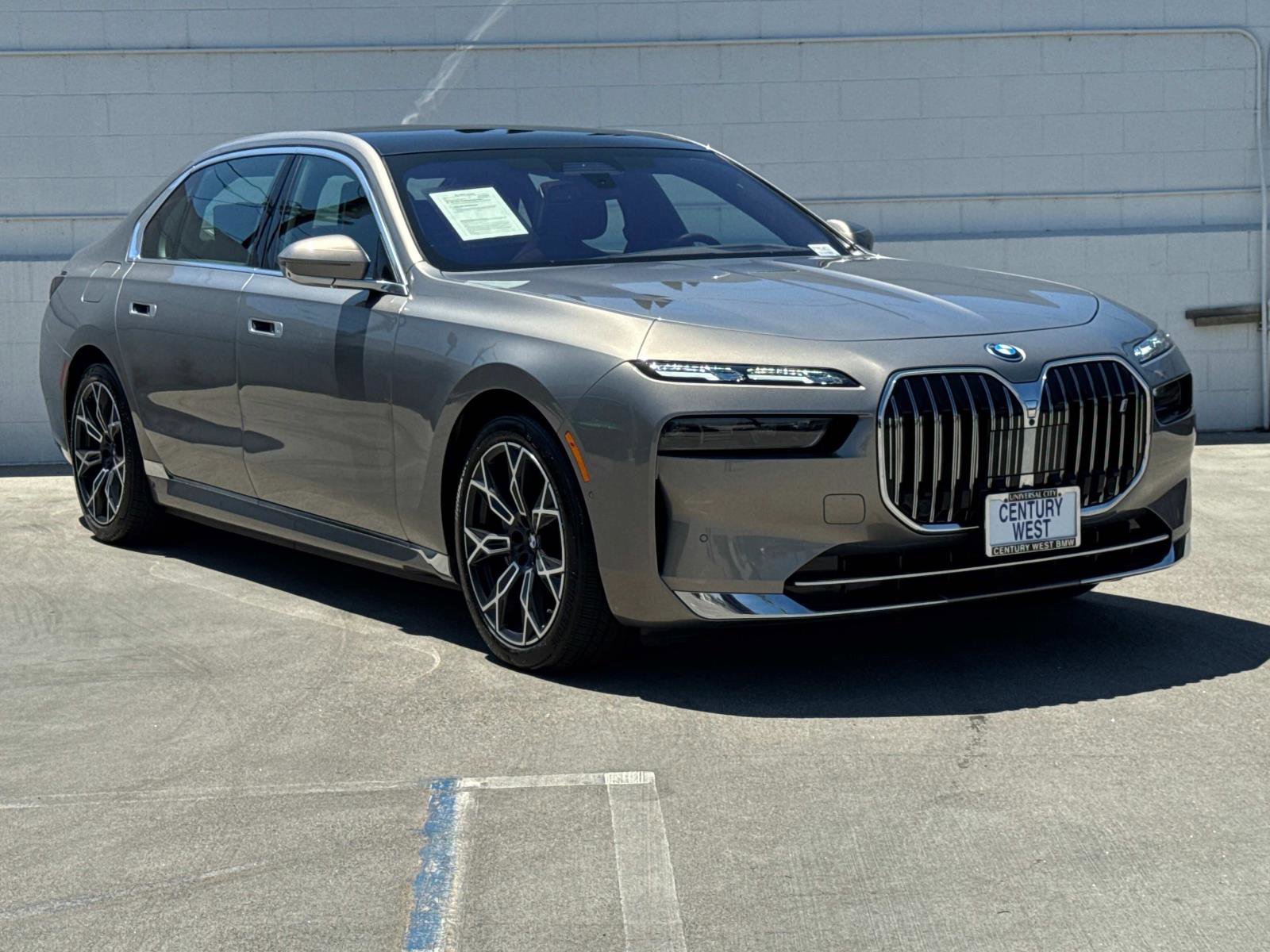 Used 2025 BMW i7 xDrive60