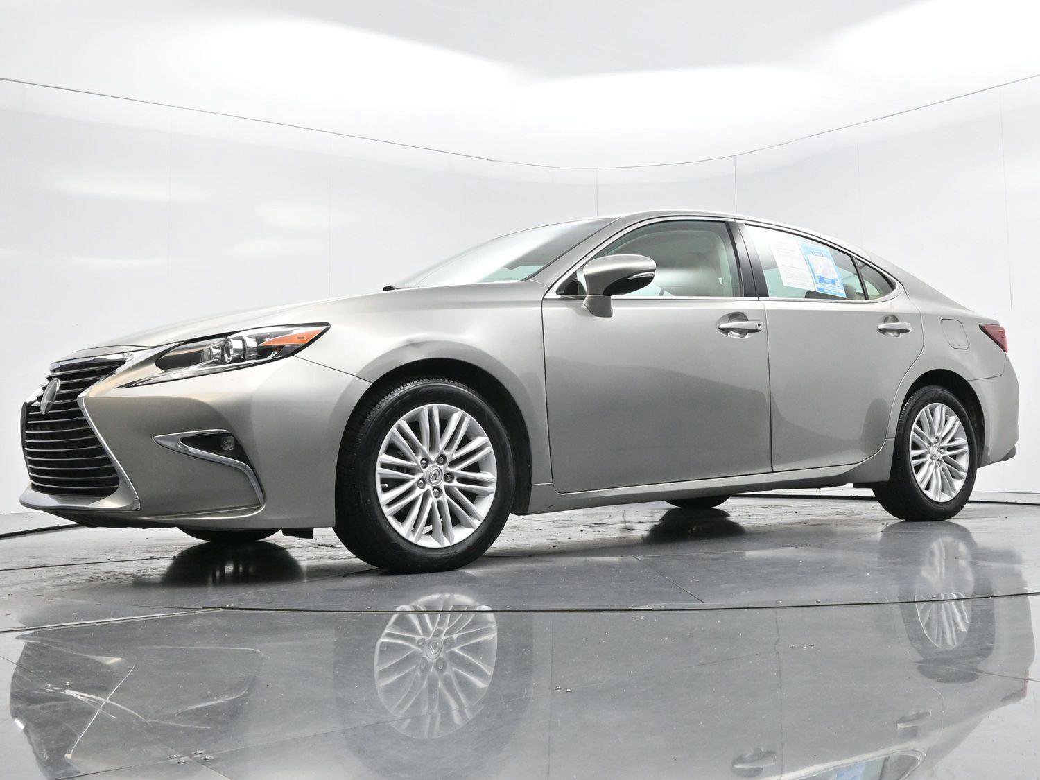 Used 2018 Lexus ES 350 w/ Accessory Package image 48