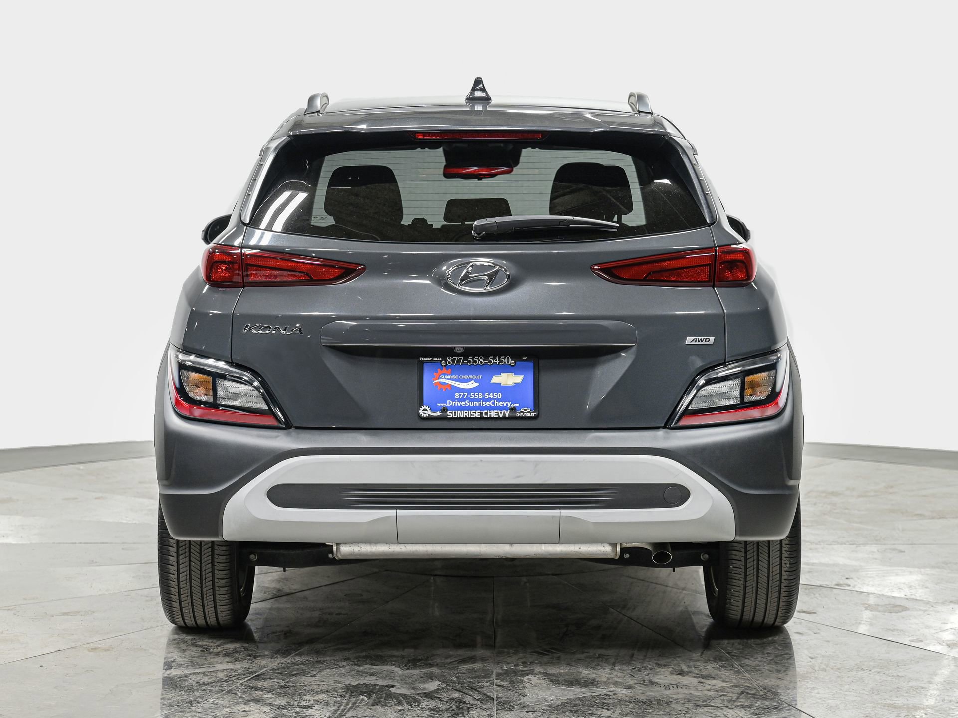 Used 2023 Hyundai Kona SEL w/ Cargo Package AWD/4WD image 5