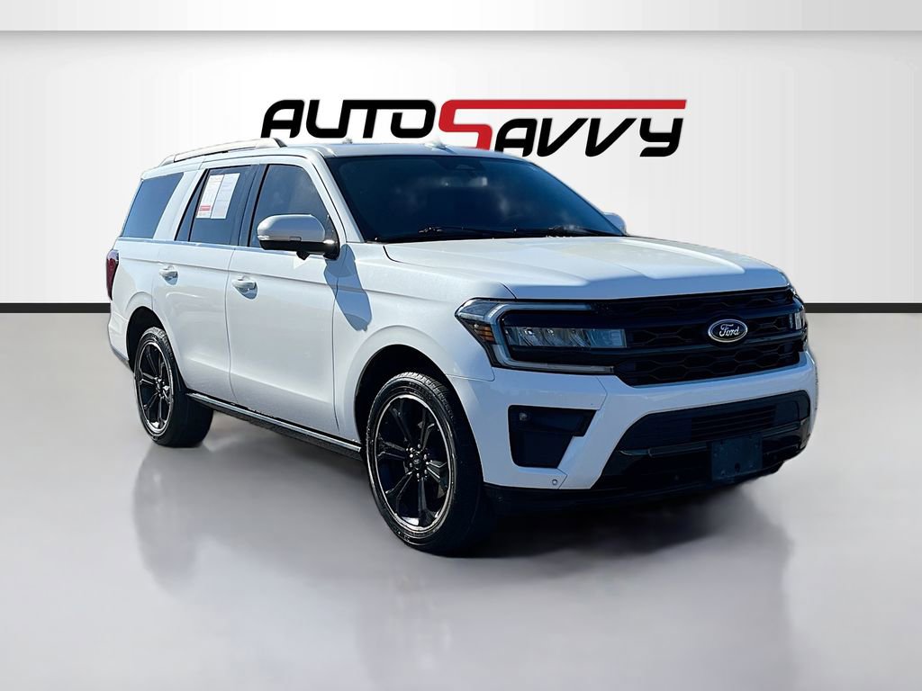 Used 2023 Ford Expedition Limited RWD image 1