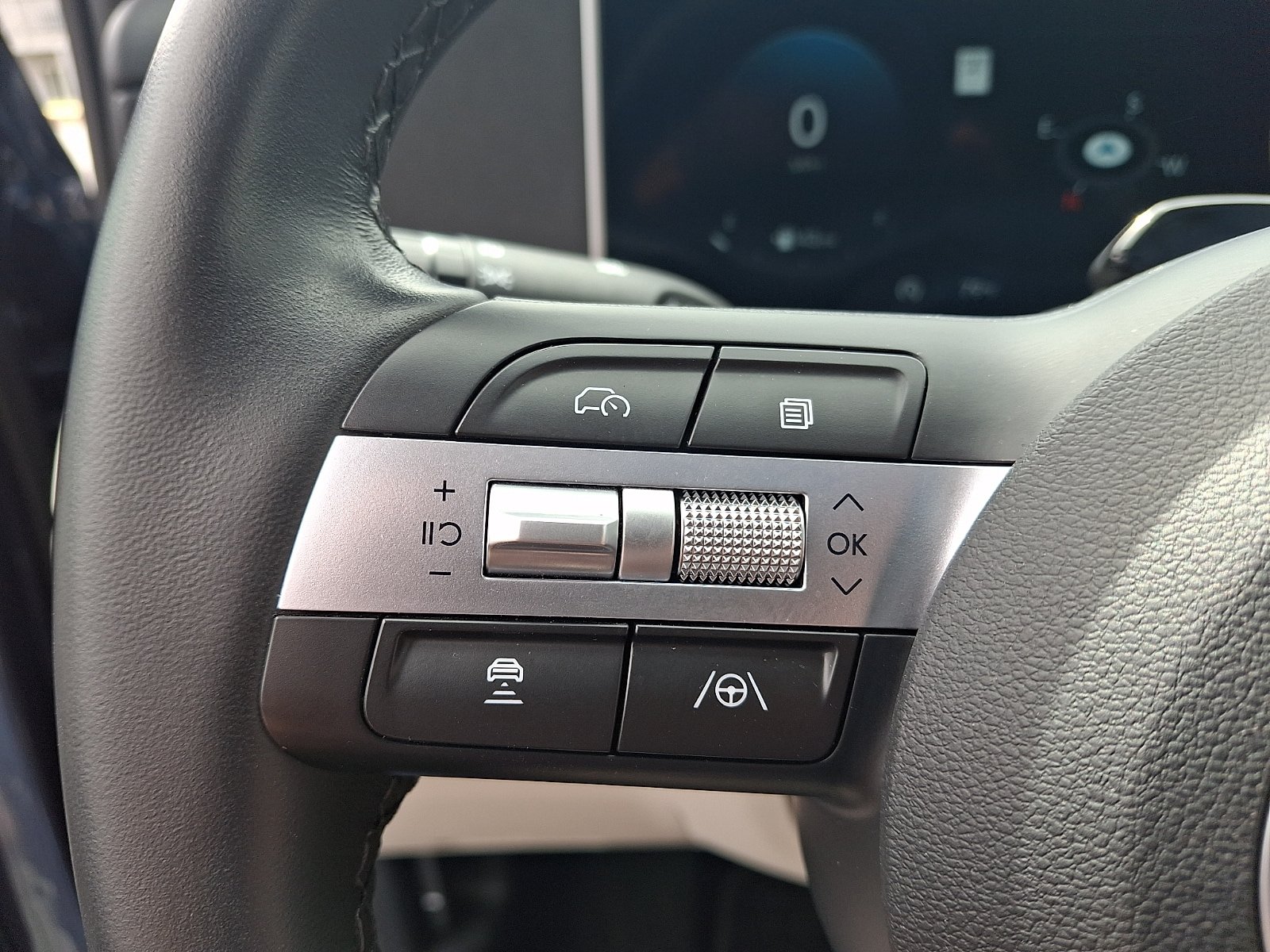 Certified 2025 Hyundai Tucson SEL AWD/4WD image 21
