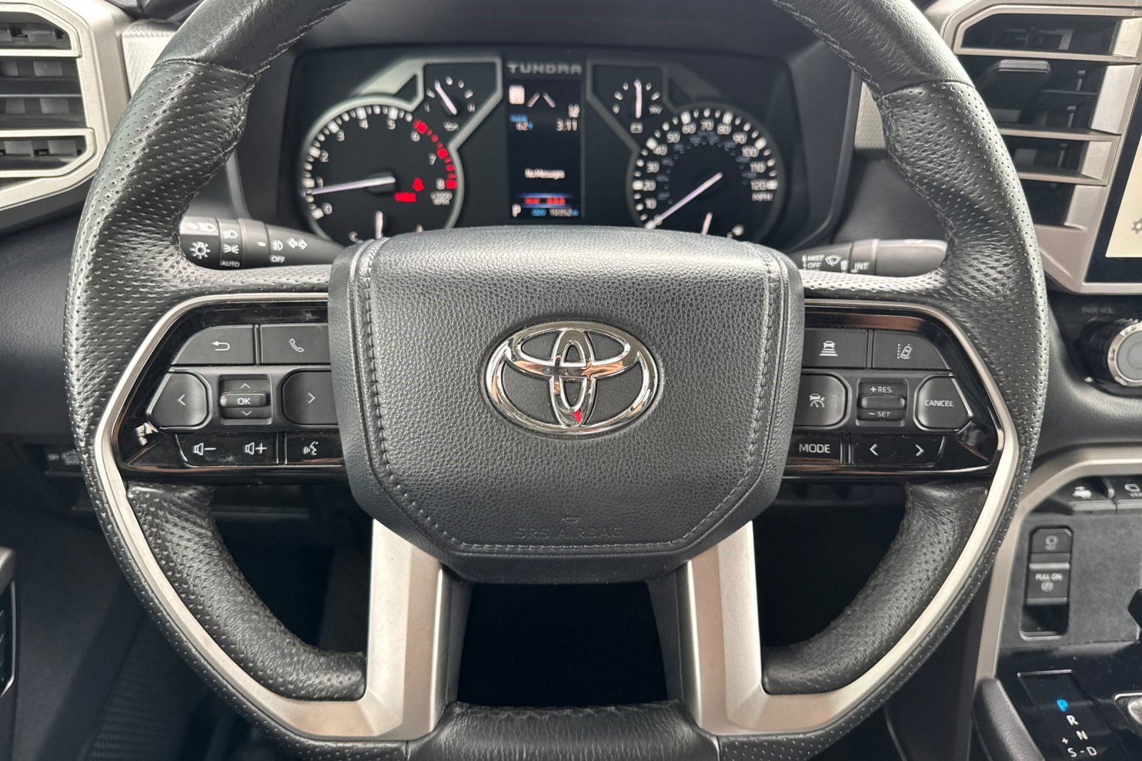 Used 2022 Toyota Tundra Limited image 16