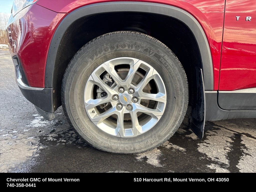 Used 2021 Chevrolet Traverse LT image 26