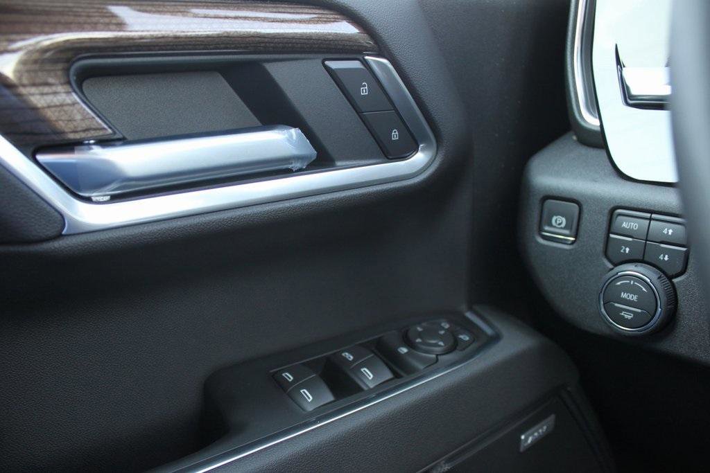 New 2026 Chevrolet Silverado 1500 RST w/ RST All Star Premium Package image 13