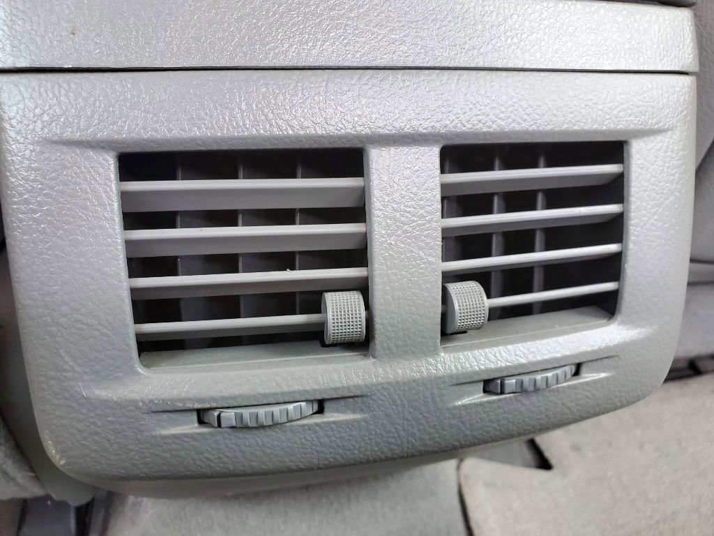 Used 2005 Toyota Avalon FWD image 30