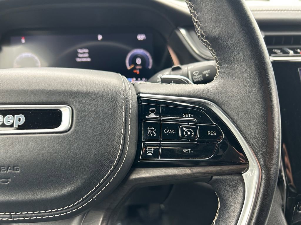 Used 2022 Jeep Grand Cherokee Overland image 19