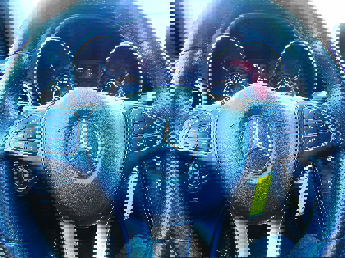 Used 2017 Mercedes-Benz GLC 300 image 22