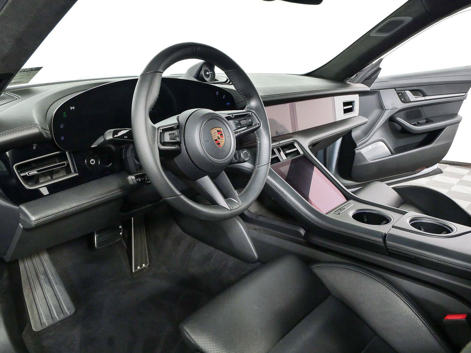 Certified 2020 Porsche Taycan Turbo AWD/4WD image 4