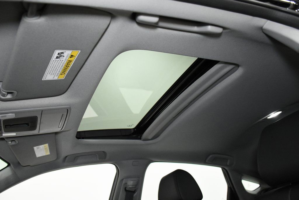 Used 2025 Acura Integra image 10