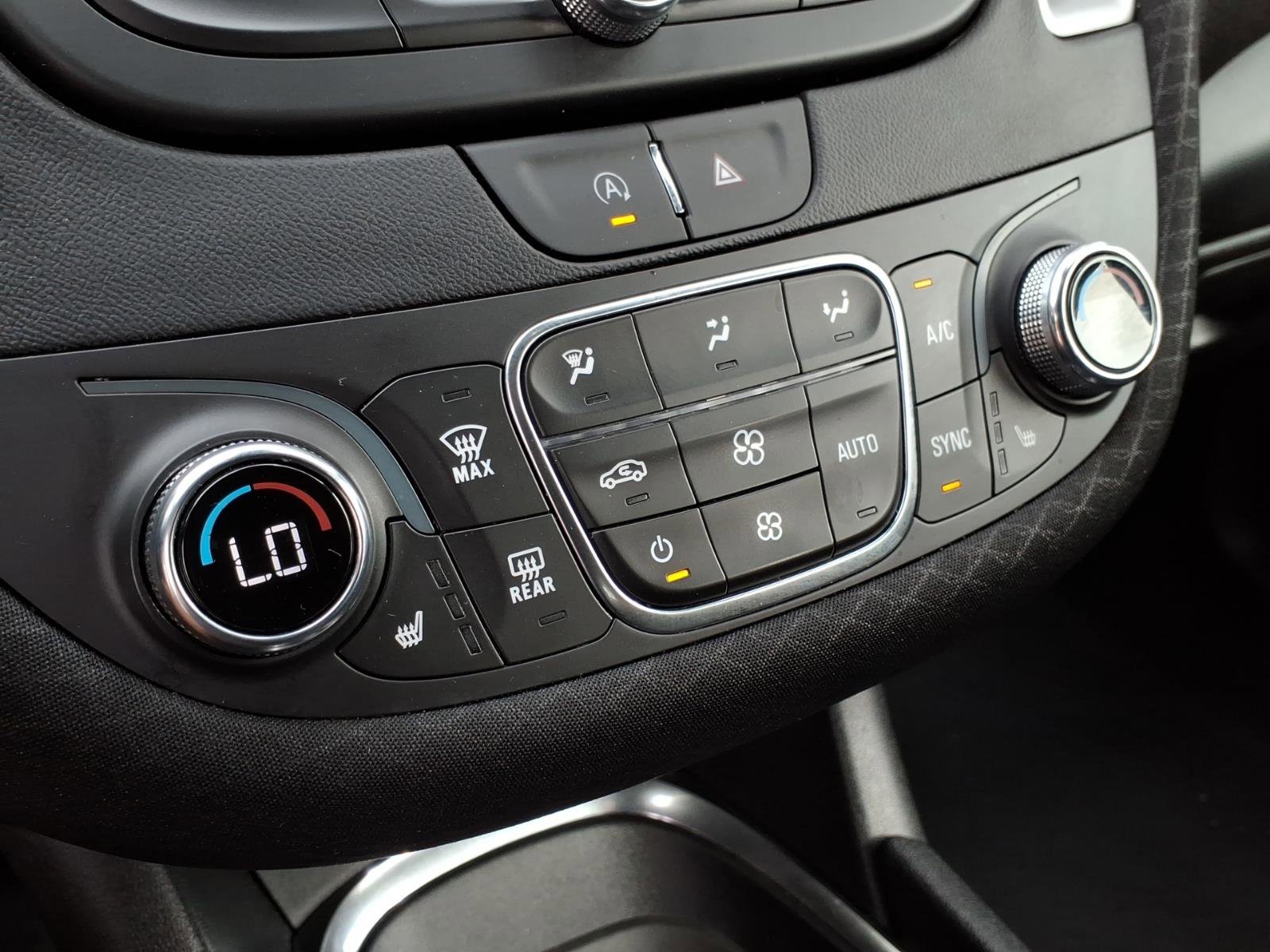 Used 2023 Chevrolet Malibu LT FWD image 23