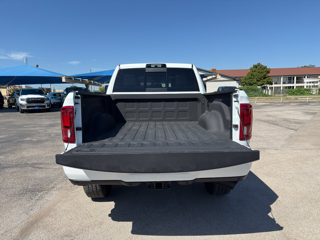 Used 2025 RAM 2500 Laramie w/ Night Edition AWD/4WD image 7