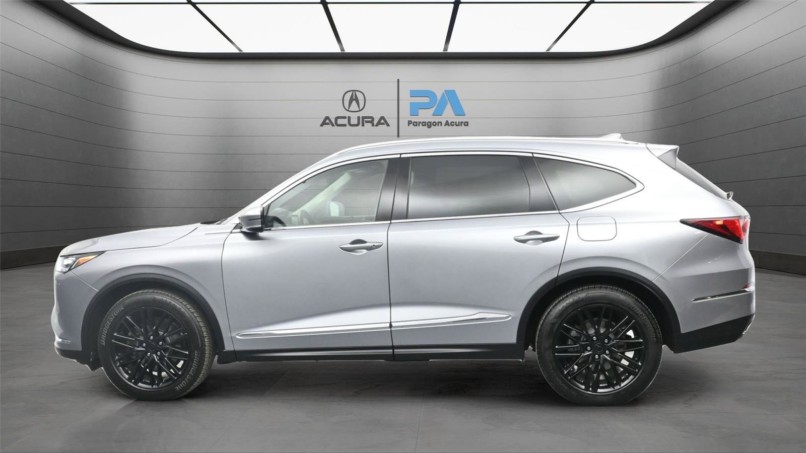 Used 2024 Acura MDX SH-AWD w/ Advance Package image 22