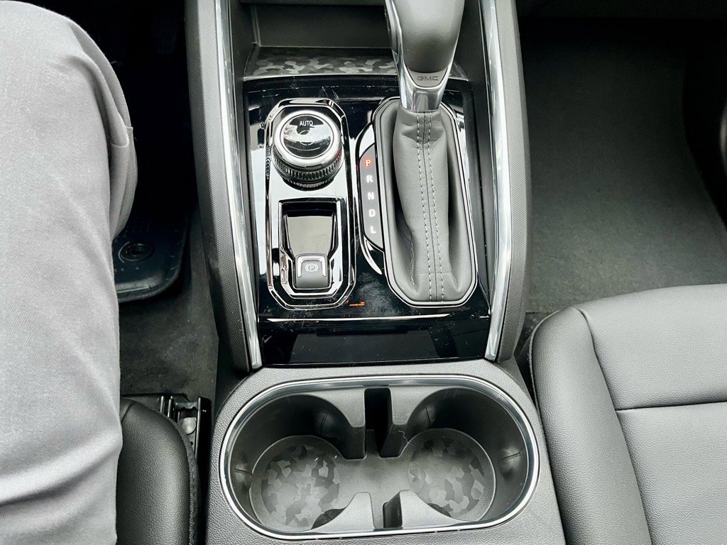 New 2026 GMC Canyon Elevation w/ Convenience Package image 28