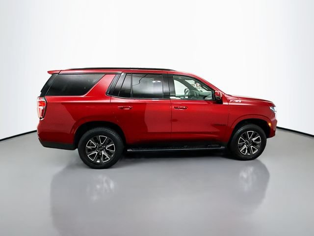Used 2022 Chevrolet Tahoe Z71 w/ Luxury Package AWD/4WD image 8