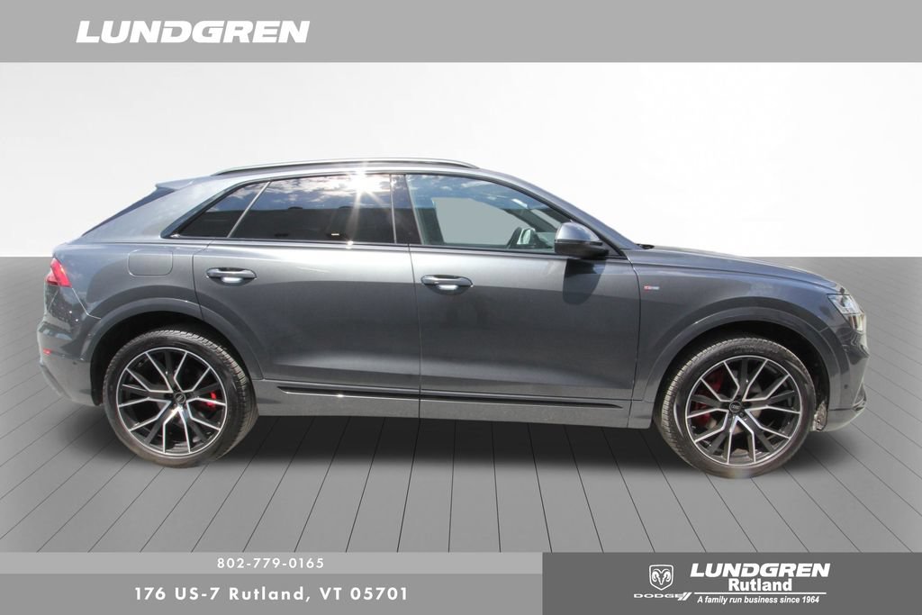 Used 2021 Audi Q8 Prestige AWD/4WD image 2