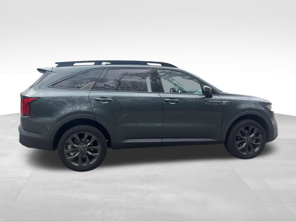 Used 2023 Kia Sorento SX Prestige image 11