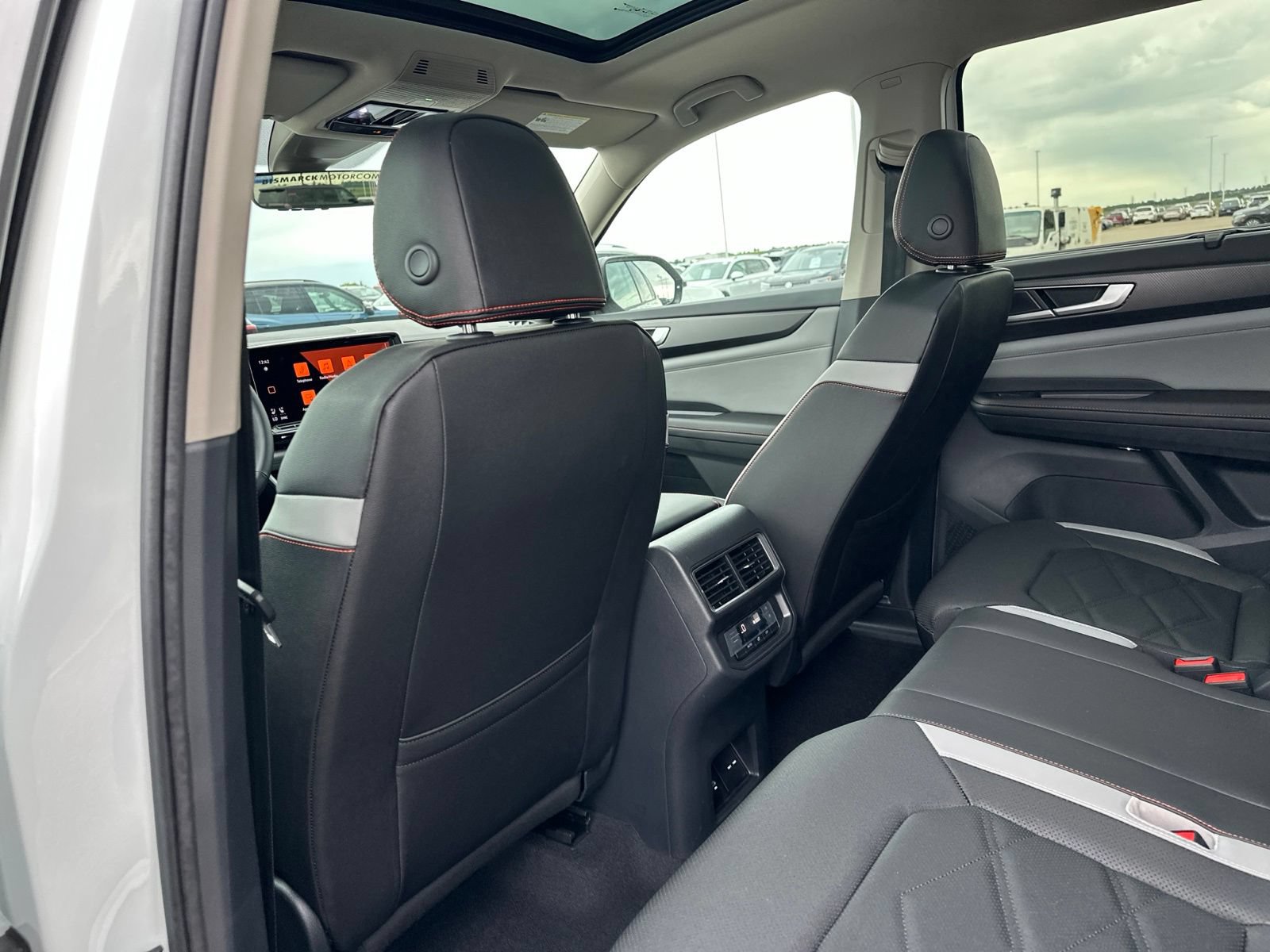 New 2026 Volkswagen Atlas Peak Edition AWD/4WD image 20