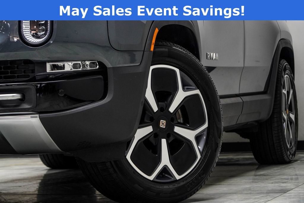 Used 2024 Rivian R1S Adventure AWD/4WD image 3