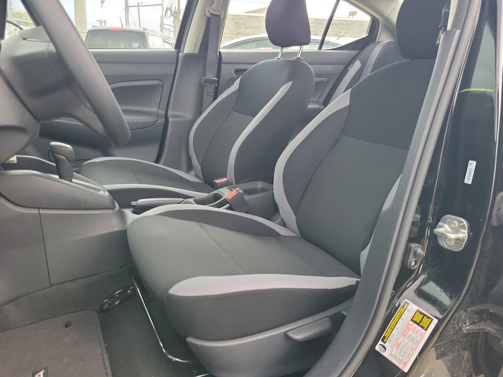 New 2025 Nissan Versa S w/ Trunk Package FWD image 18