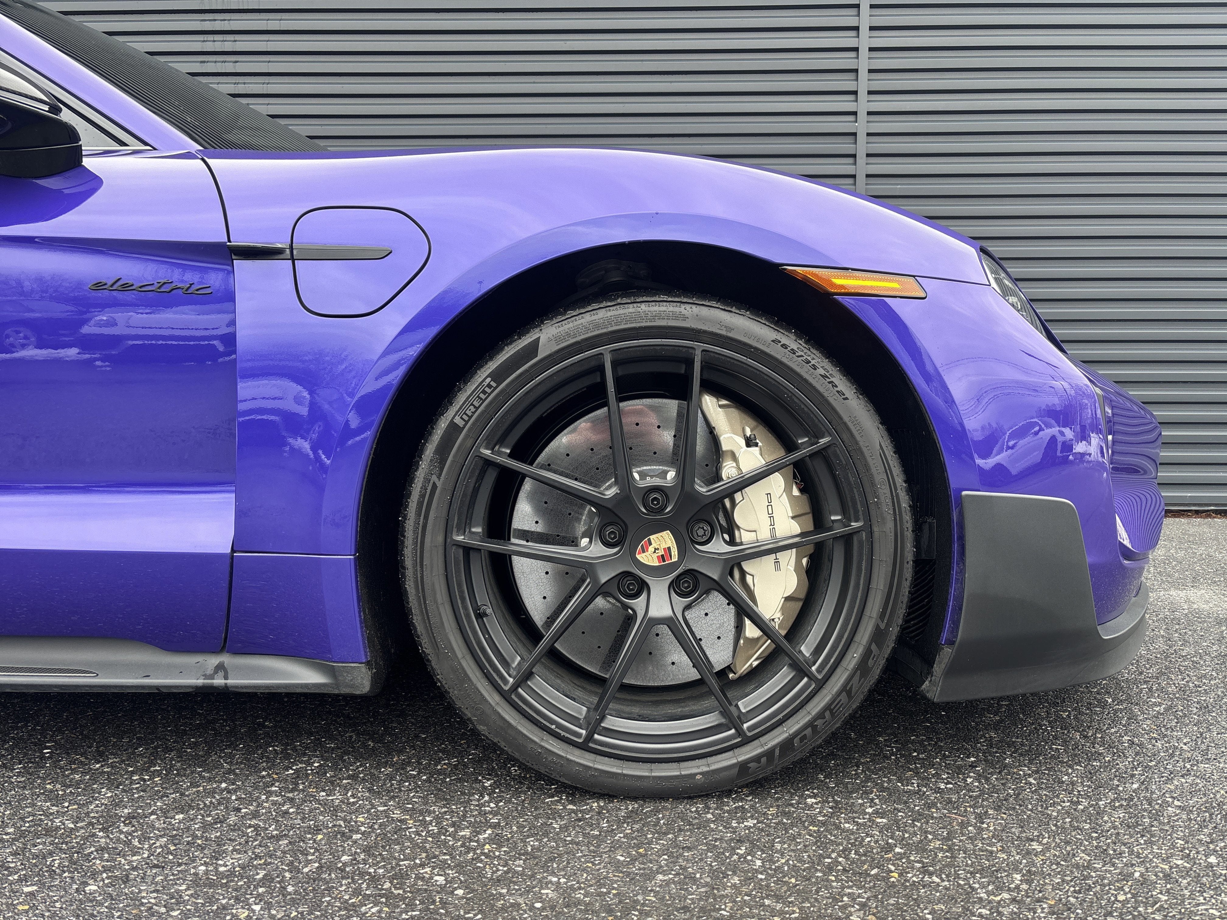 Certified 2025 Porsche Taycan Turbo GT image 9