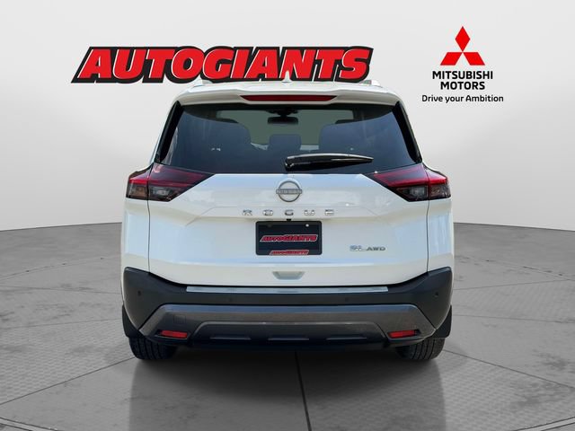 Used 2023 Nissan Rogue SL w/ SL Premium Package AWD/4WD image 3