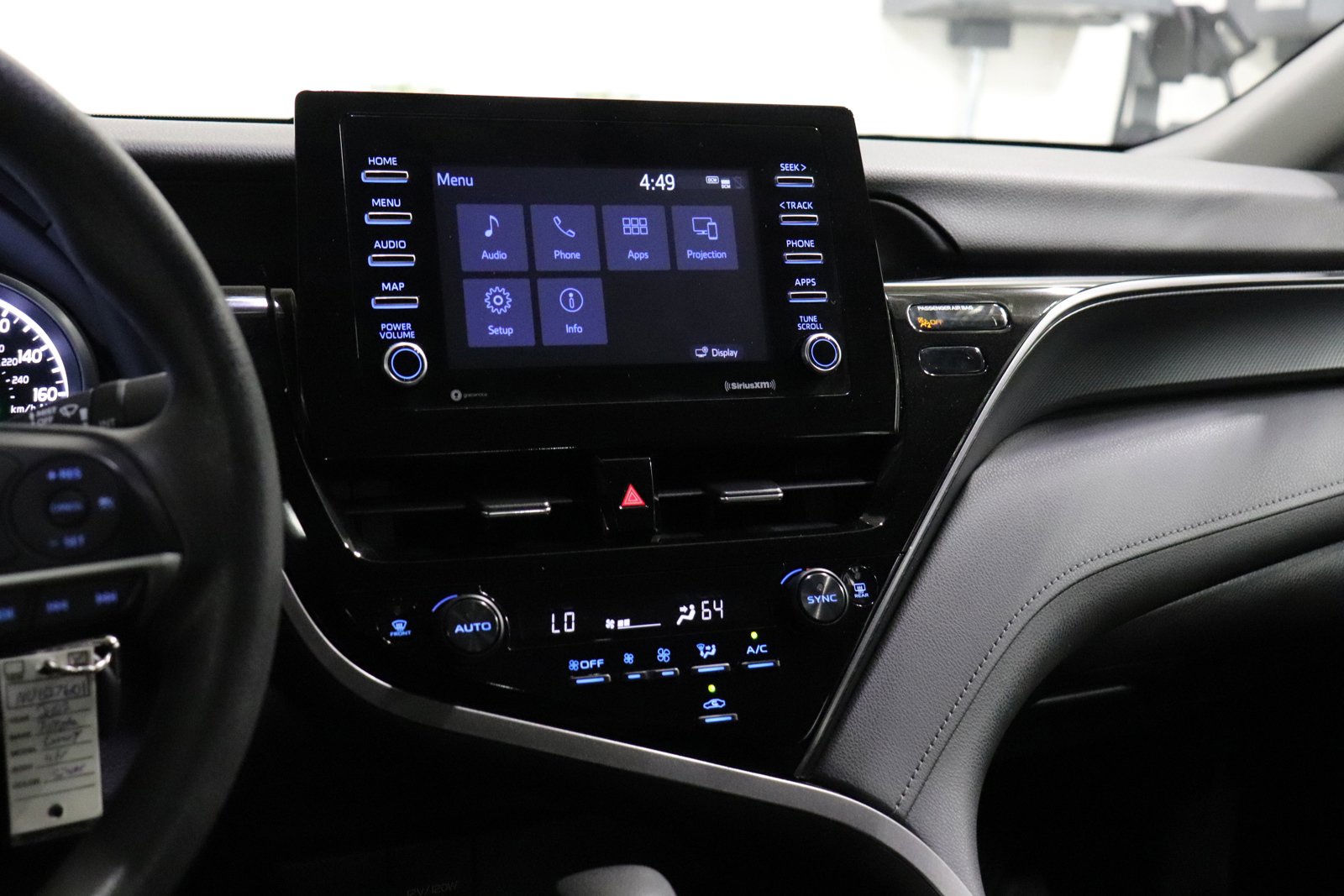 Used 2022 Toyota Camry LE image 34