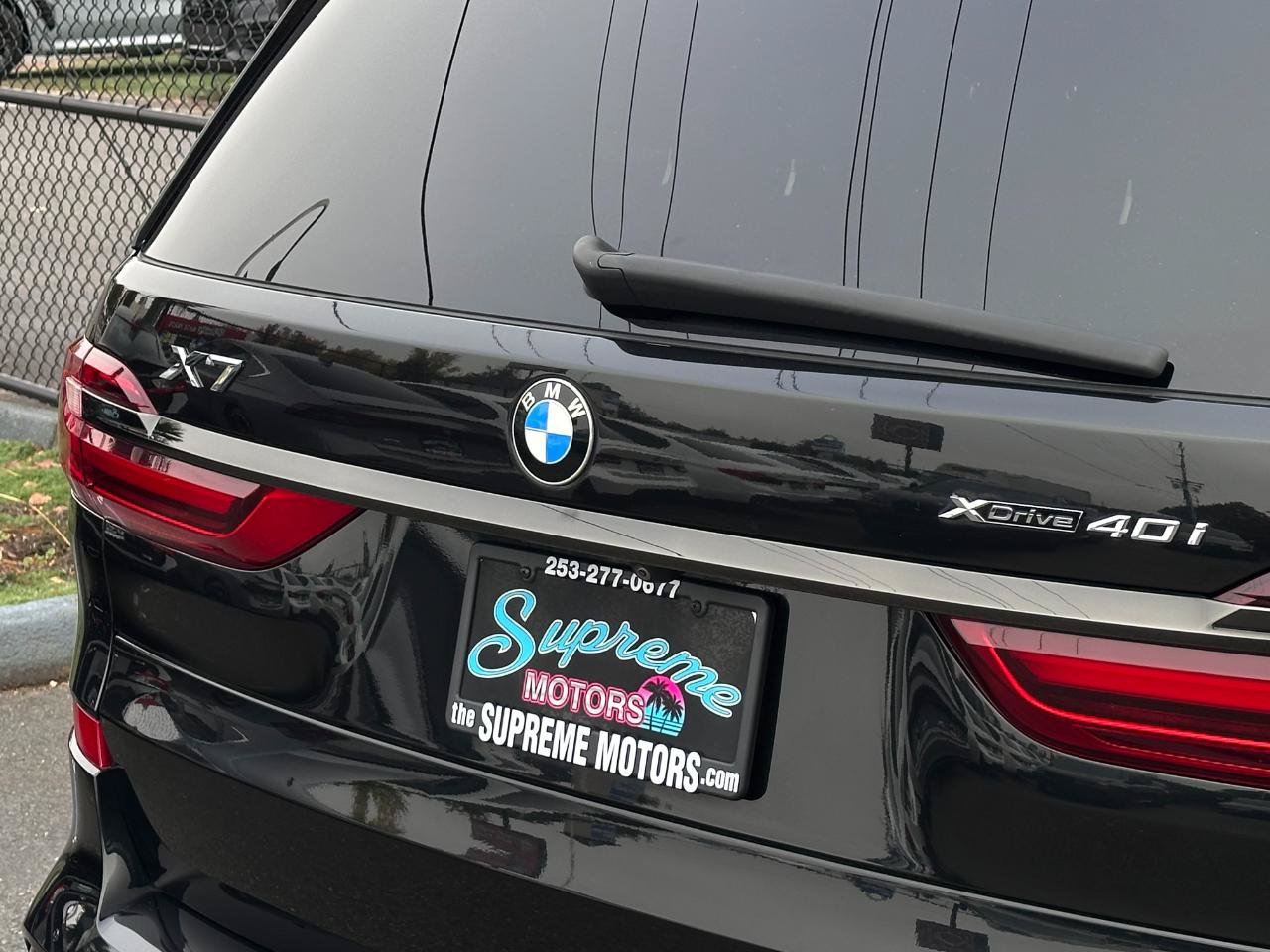Used 2021 BMW X7 xDrive40i w/ M Sport Package AWD/4WD image 39