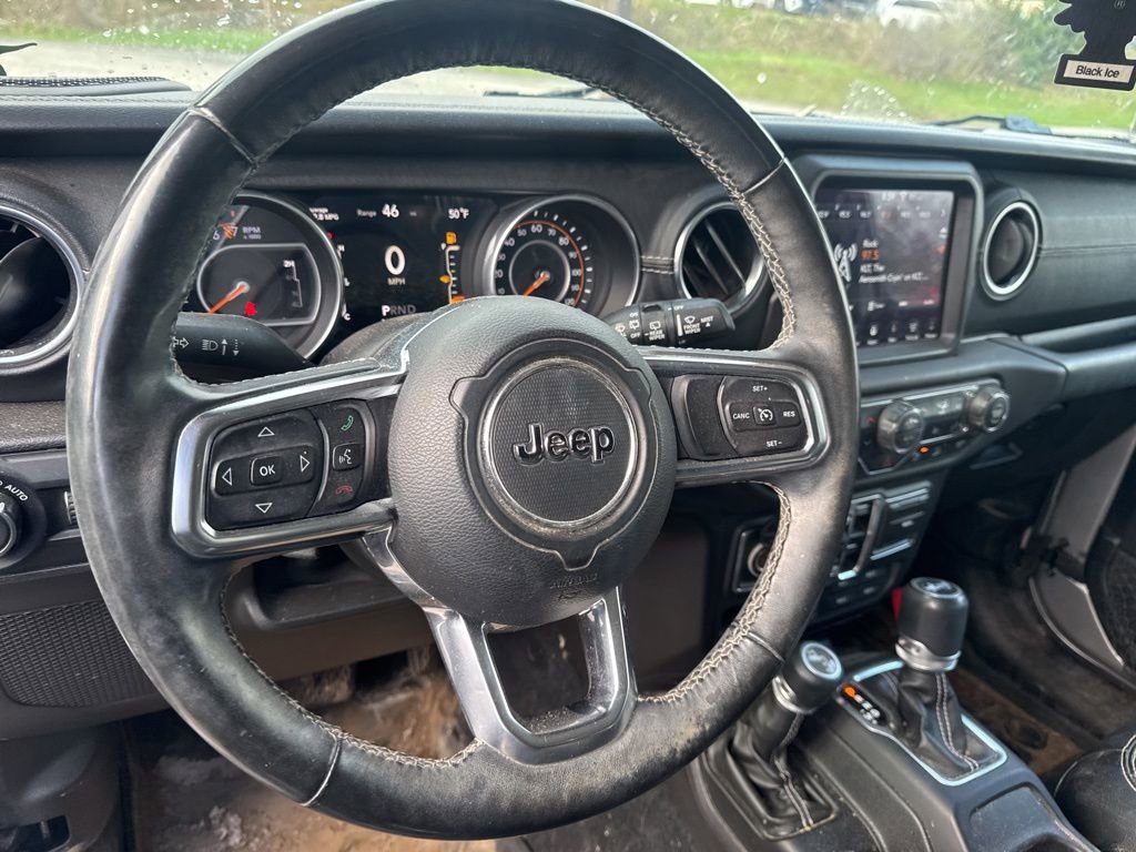 Used 2018 Jeep Wrangler Unlimited Sahara AWD/4WD image 35