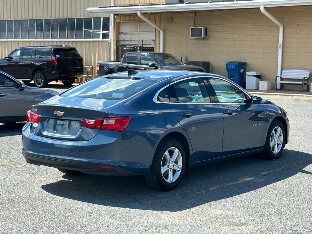 Used 2024 Chevrolet Malibu LS FWD image 4